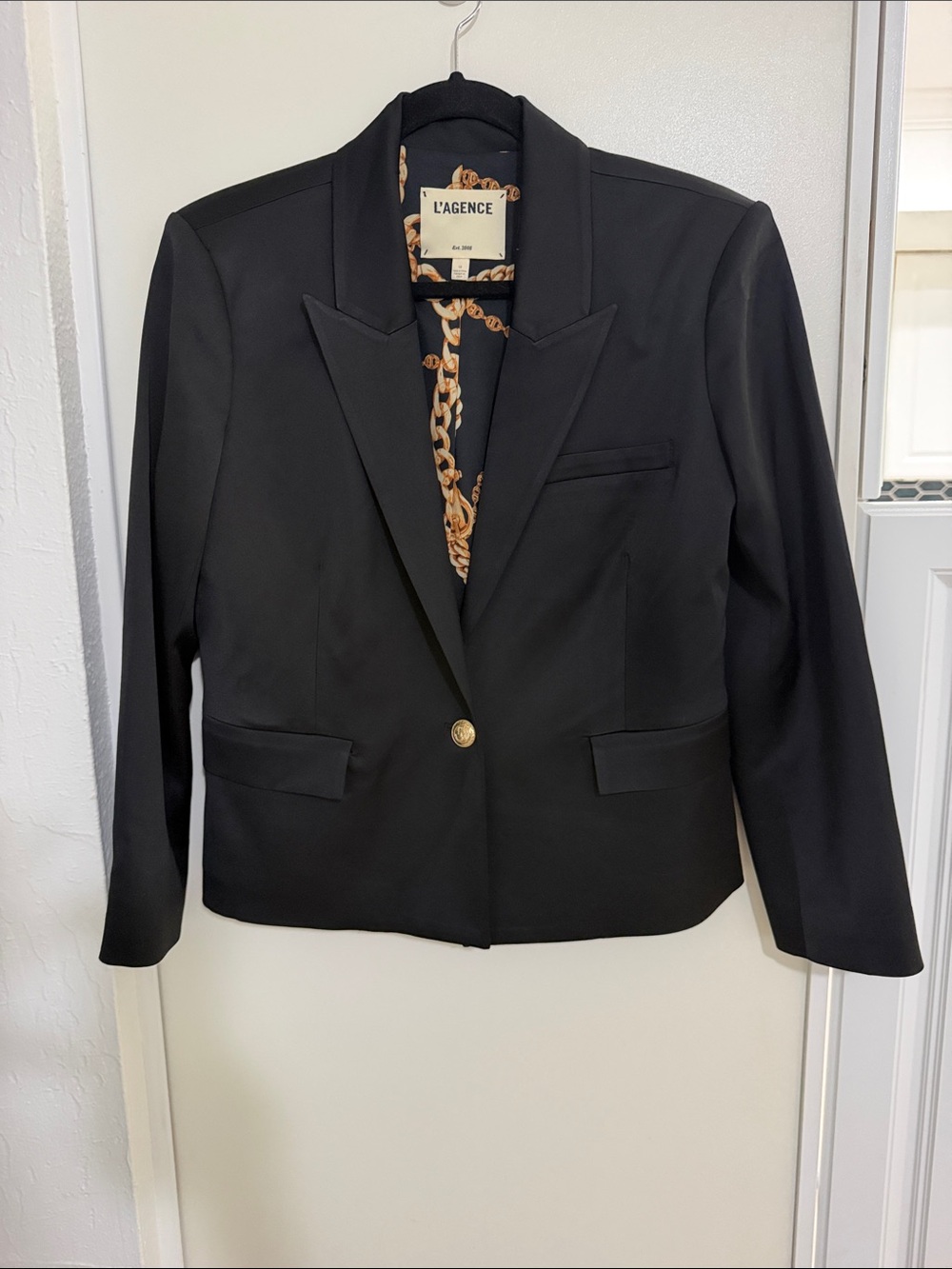 L'AGENCE Black Satin Sheen Single-Button Notch Lapel Blazer | 10